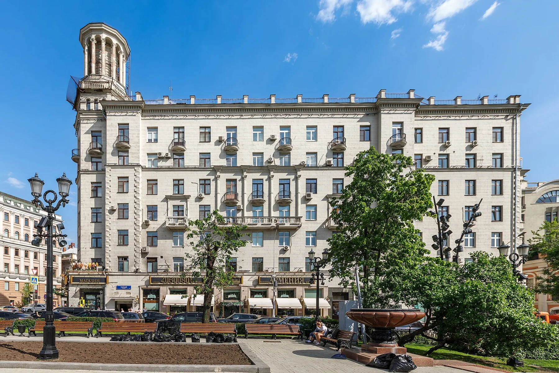 Тверская улица